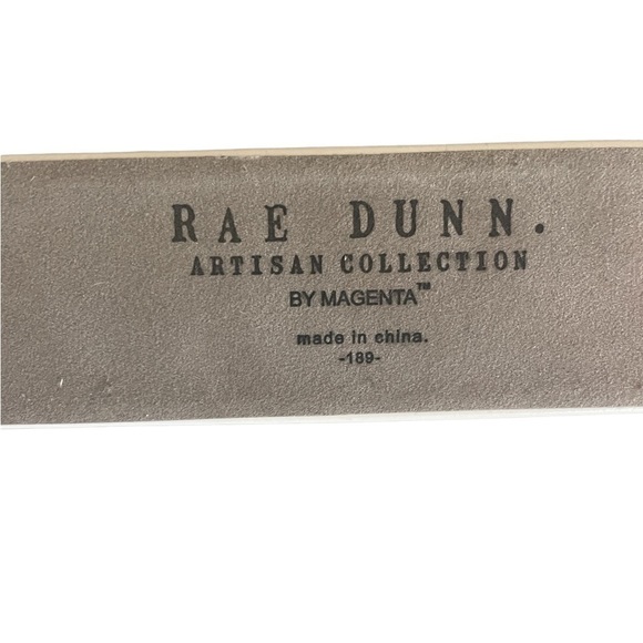 Nwt Rae Dunn Desk Plaque Paperweight Get Busy Desk Sign White Ceramic - Picture 5 of 6